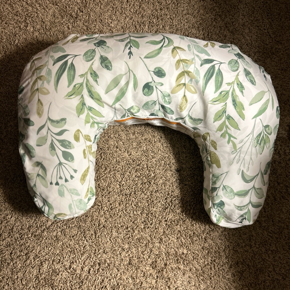 Boppy Green Leaf Pattern Pillow